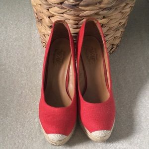 Nine West - Skip N Jump 2 wedges